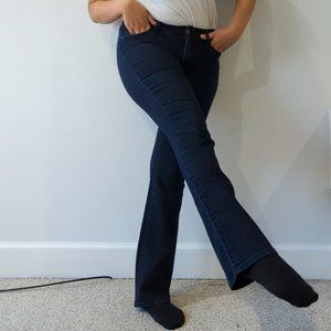 Ann Taylor Loft Midrise, Curvy Boot and Flare (Bootcut) Denim Jeans size 28